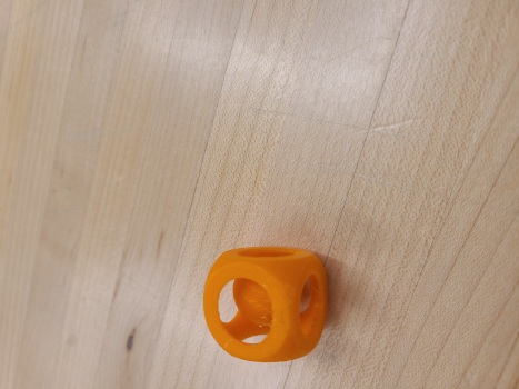 pic of cube after supports removed